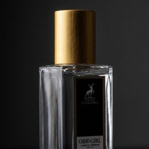 نمای کلوزآپ شیشه عطر زنانه میسون الحمبرا گود گرل