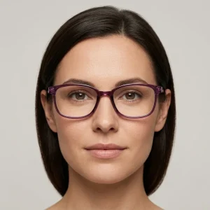 استایل عینک مطالعه مستطیلی بنفش نمره ۲.۵ زنانه آی ام روی صورت مدل خانم